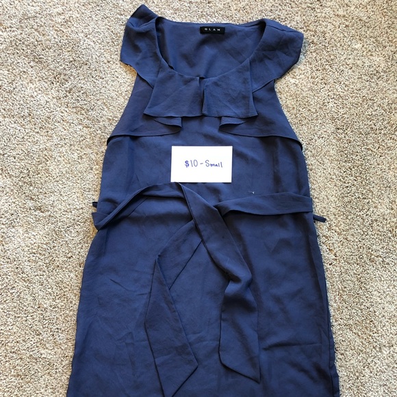 Dresses - Picture 10 of 13